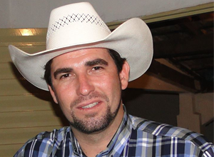 Padre Junior Periquito